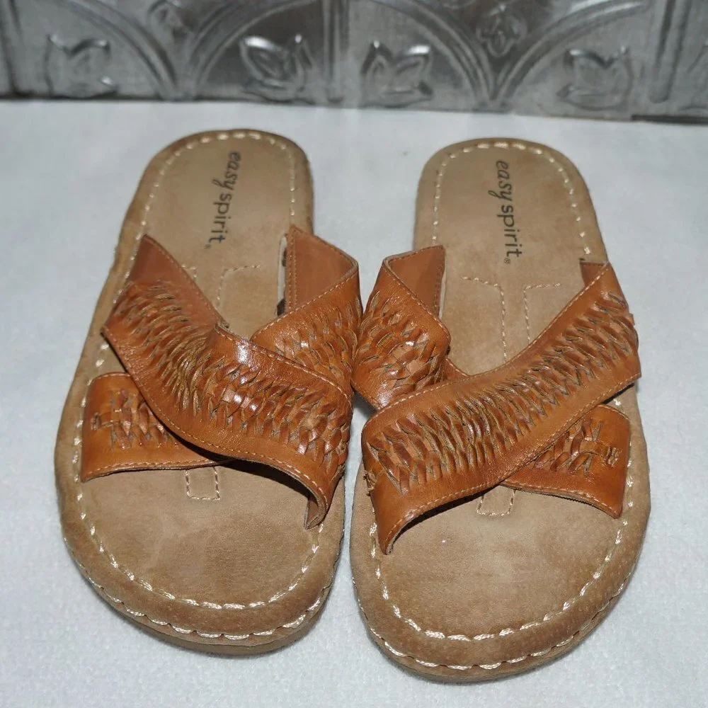 Easy Spirit Size 7 Brown Leather Super Comfy Slip On Sandals